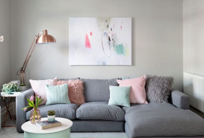 How to decorate a living room grey sofa