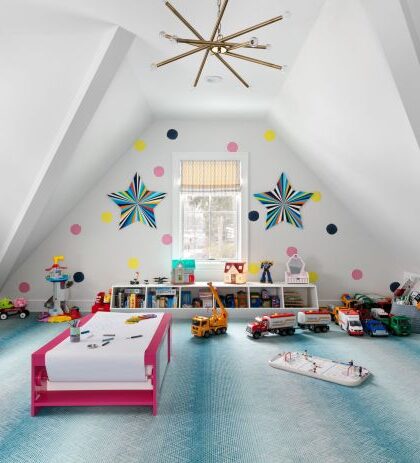 How to decorate a playroom/office