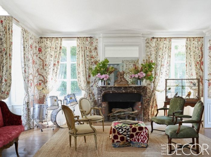 How to decorate a french country living room